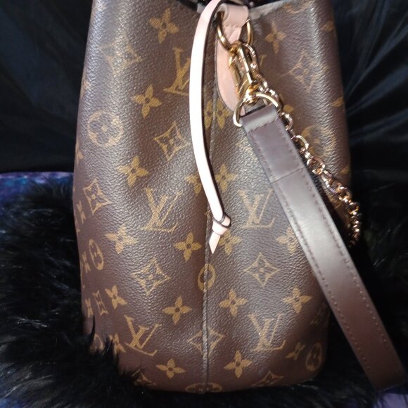 LOUIS VUITTON NEONOE 2018. - Picture 2 of 9